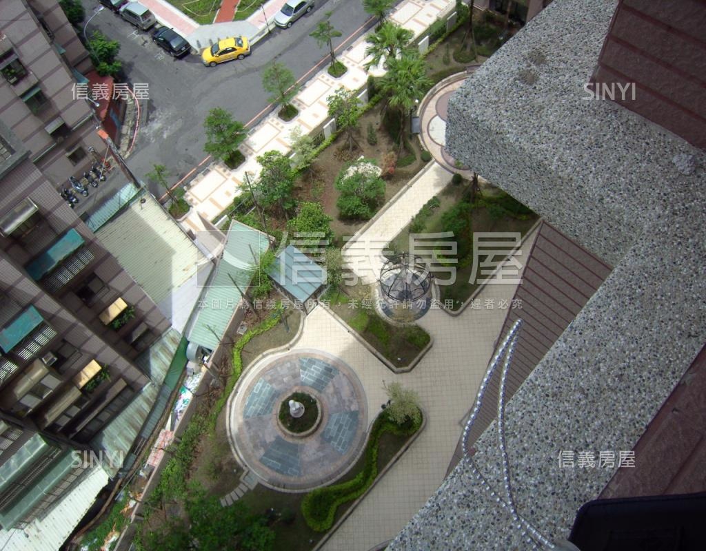 臻琴社區外觀及周邊環境