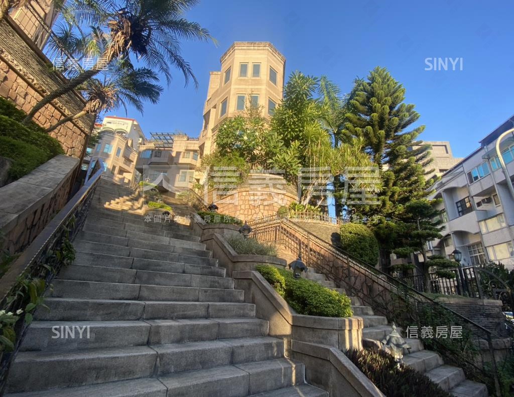 領袖園墅社區外觀及周邊環境