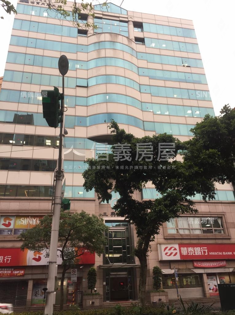 世貿內閣社區外觀及周邊環境
