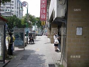 旺族名門社區外觀及周邊環境
