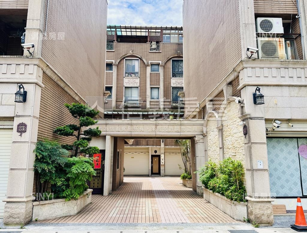 中平領袖社區外觀及周邊環境