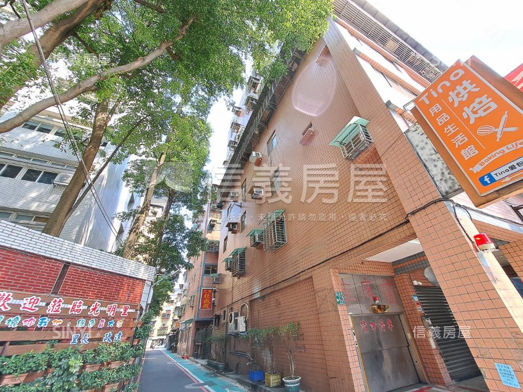 集美街218~224號華廈社區外觀及周邊環境