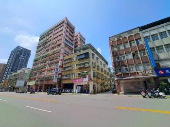 新興路38、40號公寓