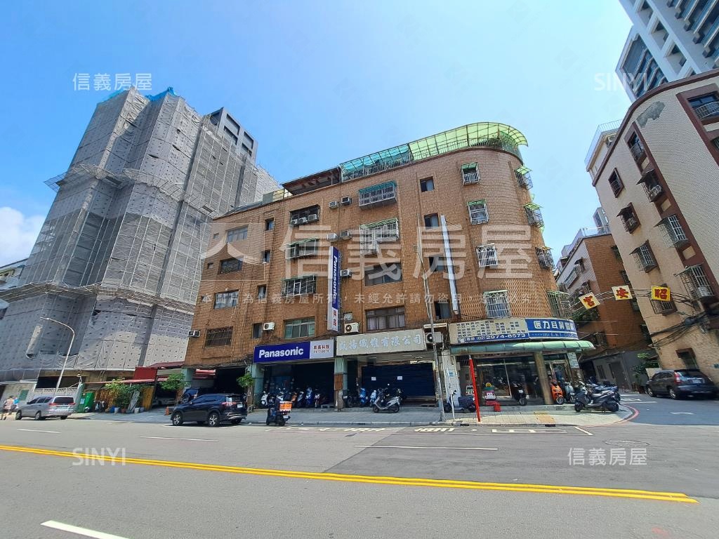 新興路33~39單號公寓社區外觀及周邊環境
