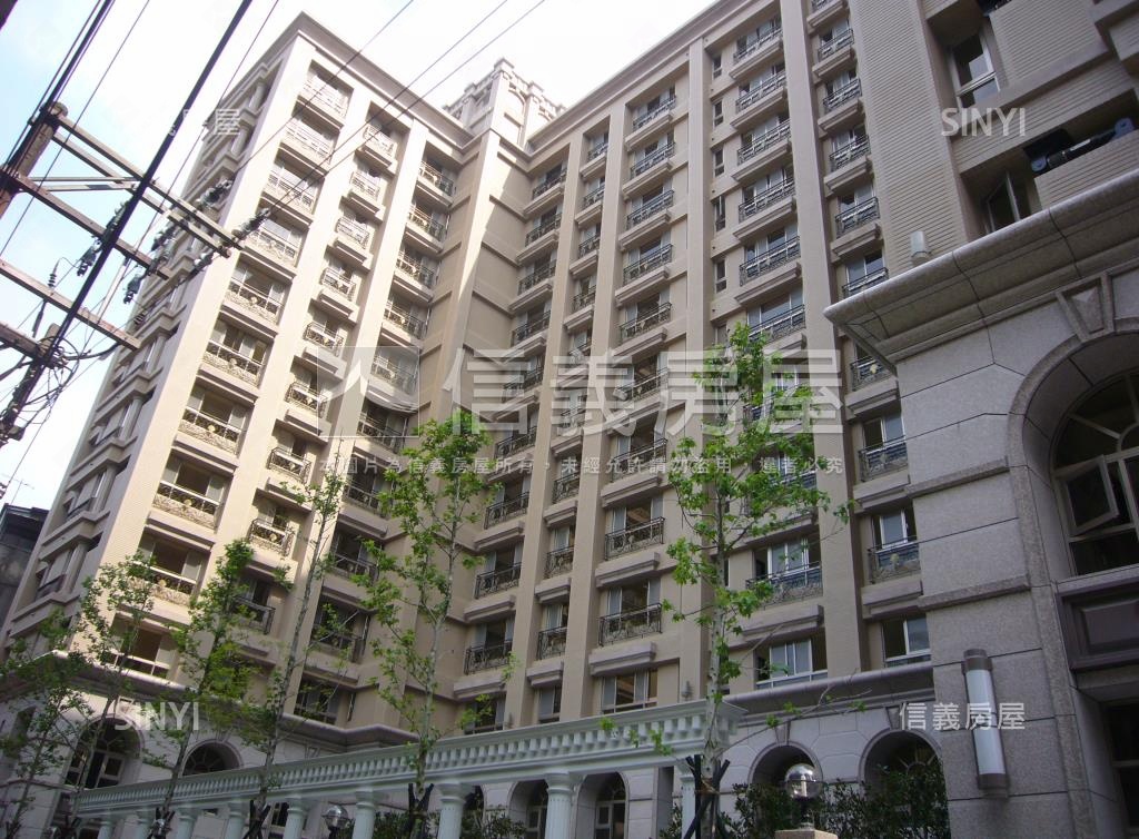 海山品園社區外觀及周邊環境