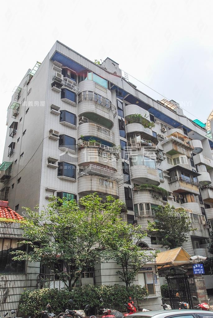 新銳天下-東湖路社區外觀及周邊環境