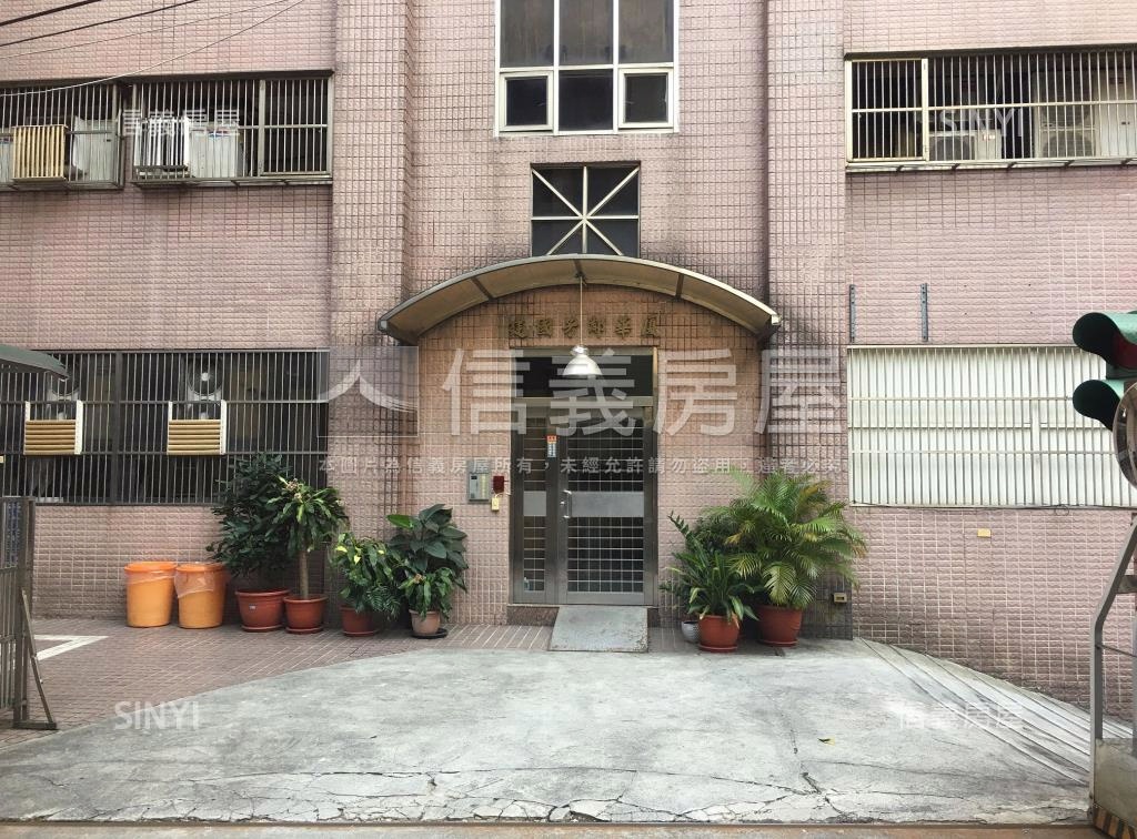 建國芳鄰社區外觀及周邊環境