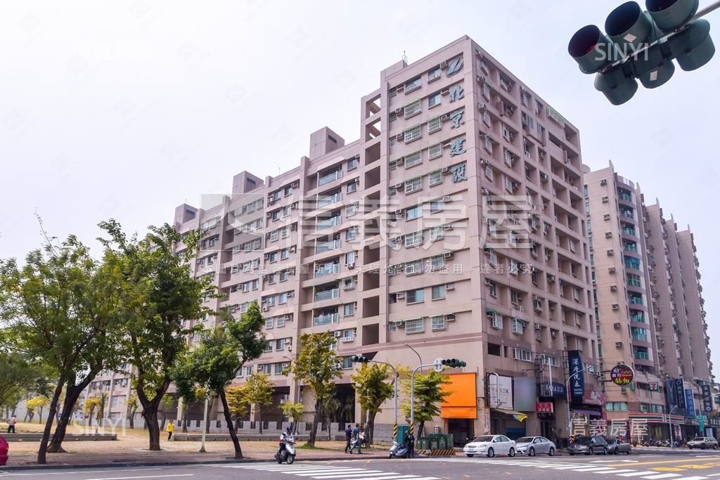京典社區外觀及周邊環境