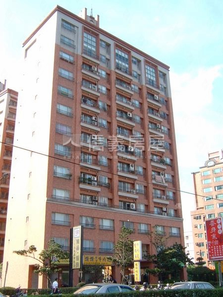 金色淡水社區外觀及周邊環境