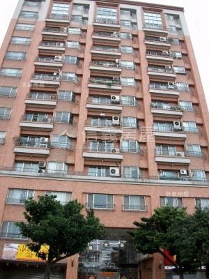 金色淡水社區外觀及周邊環境