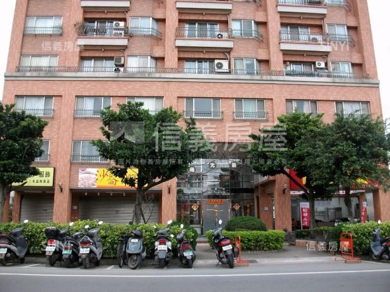 金色淡水社區外觀及周邊環境