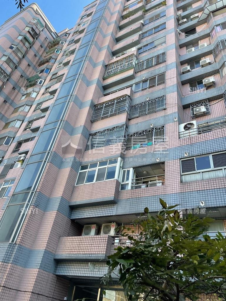 大漢望族社區外觀及周邊環境