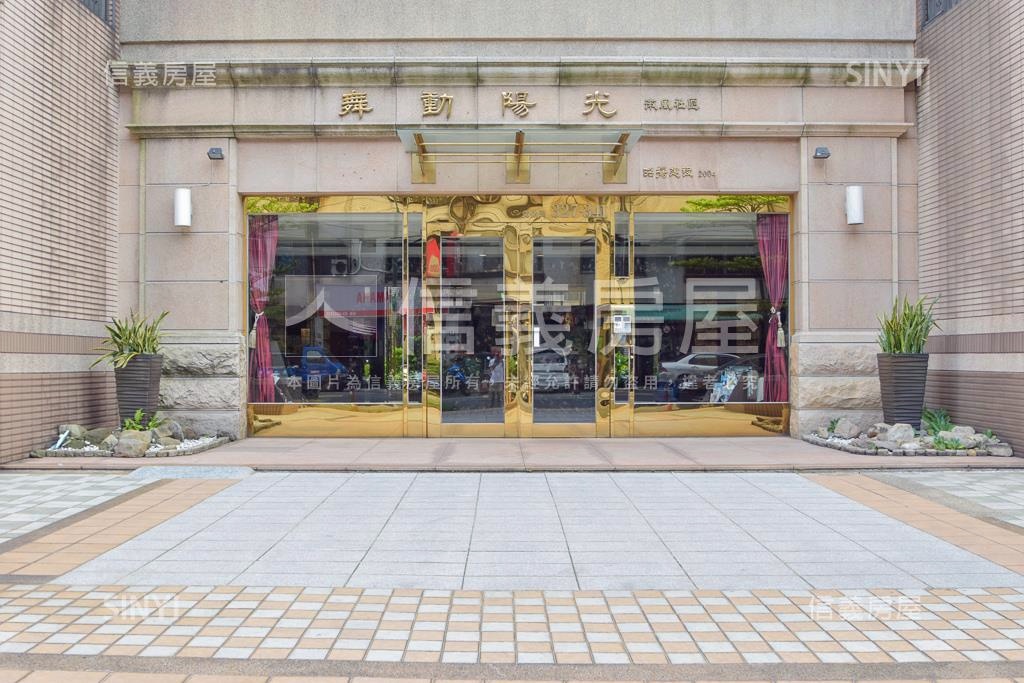 微風特區社區外觀及周邊環境