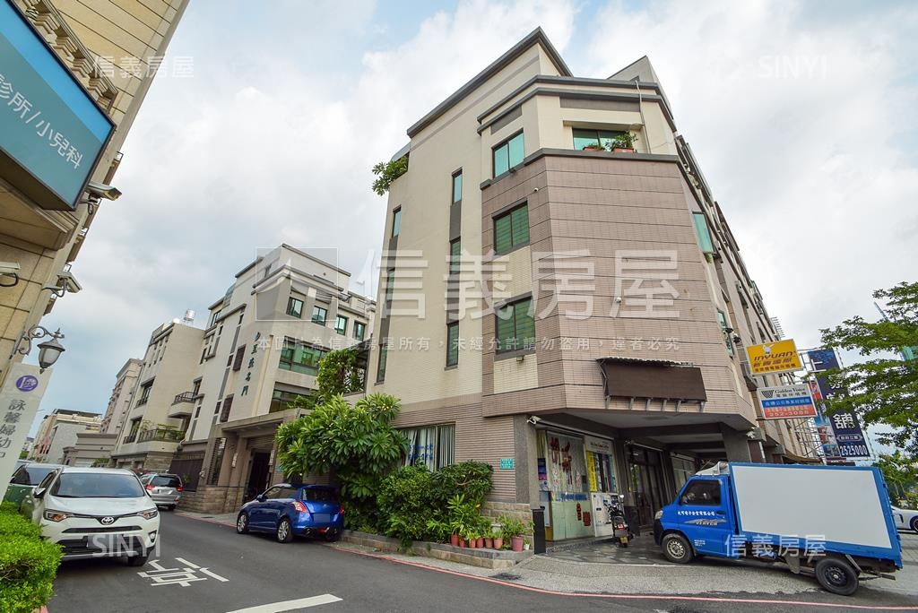 至盛名門社區外觀及周邊環境