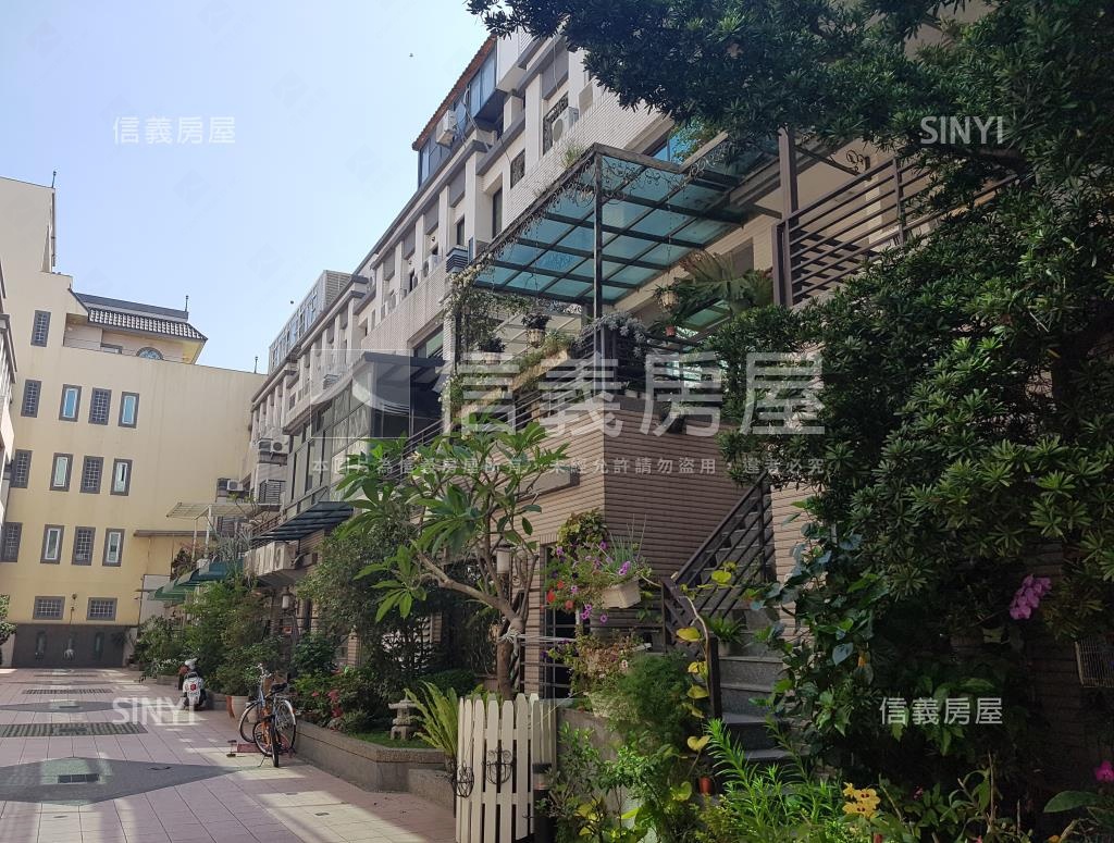 至盛名門社區外觀及周邊環境