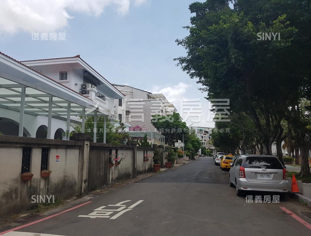 富豪城堡社區外觀及周邊環境