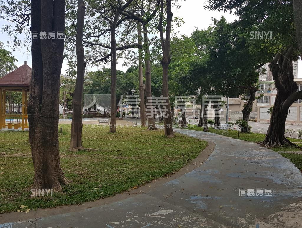 富豪城堡社區外觀及周邊環境