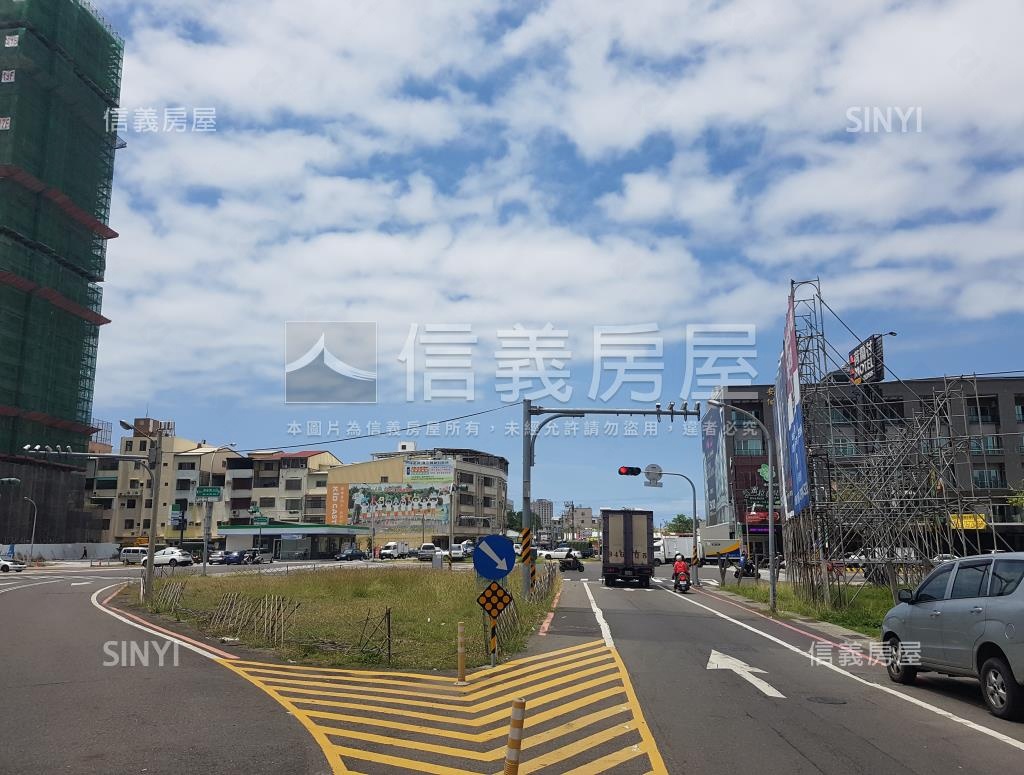 富嘉城堡社區外觀及周邊環境