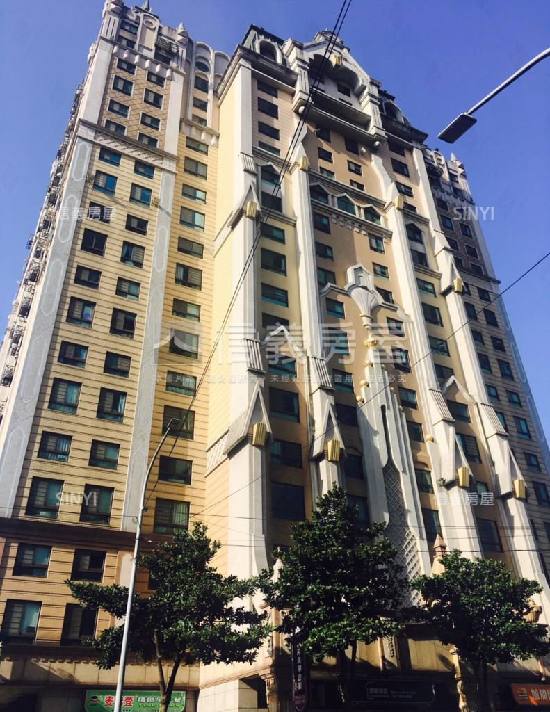 九揚香波社區外觀及周邊環境
