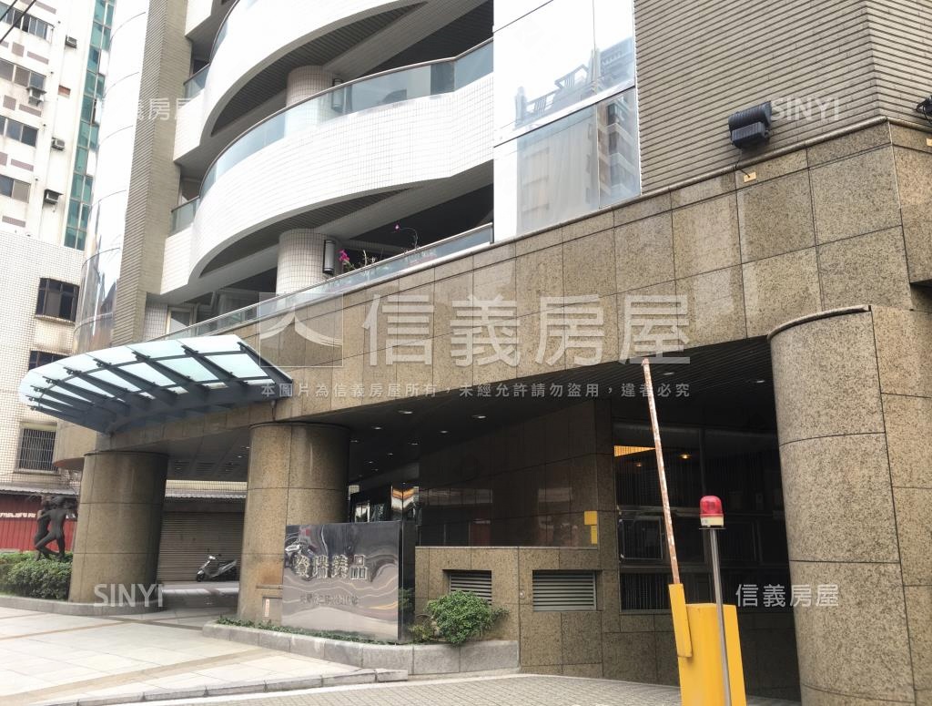 登瑞臻品社區外觀及周邊環境