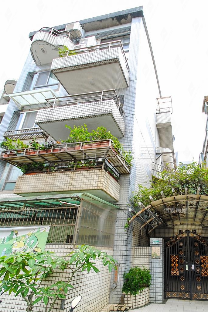 冠德景中樓(陽光街68巷)社區外觀及周邊環境