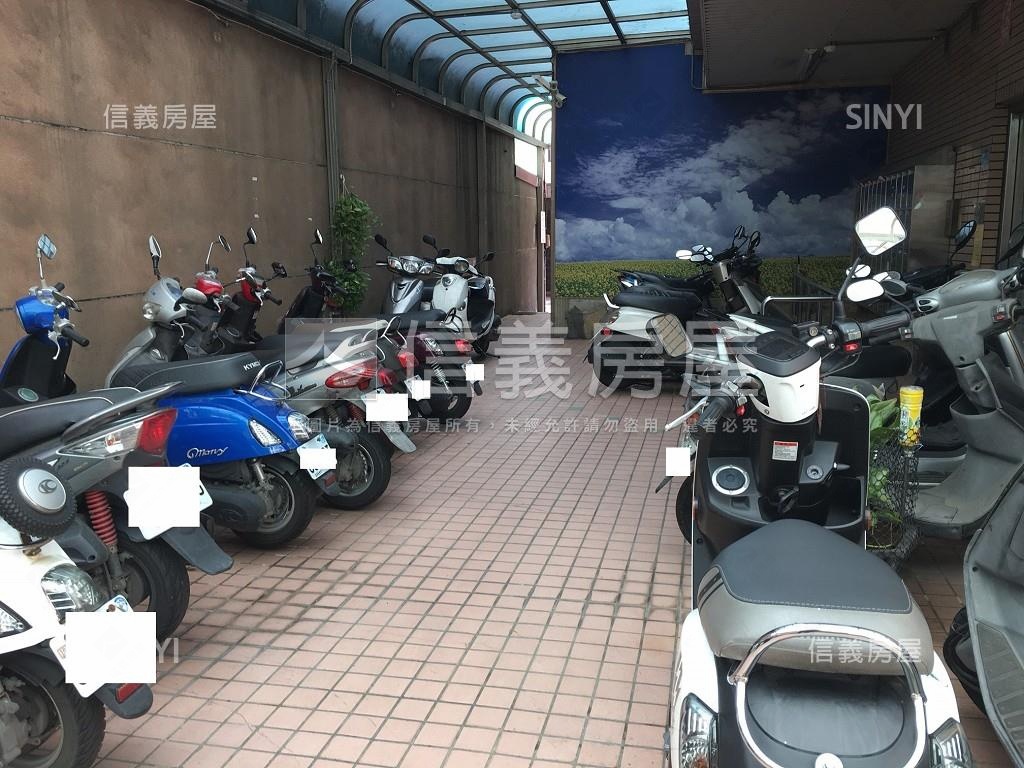富麗金社區外觀及周邊環境
