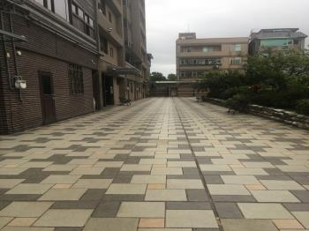 川弘雅築