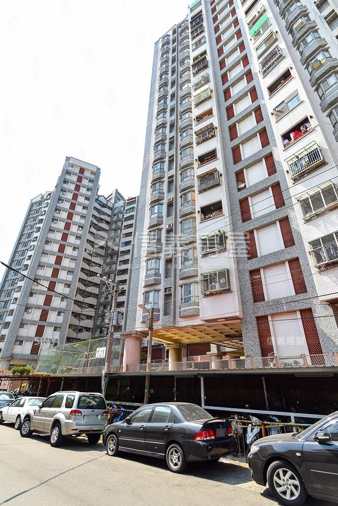 御京鄉社區外觀及周邊環境