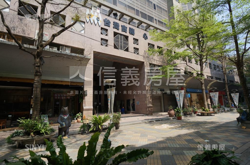 台灣商務中心社區外觀及周邊環境