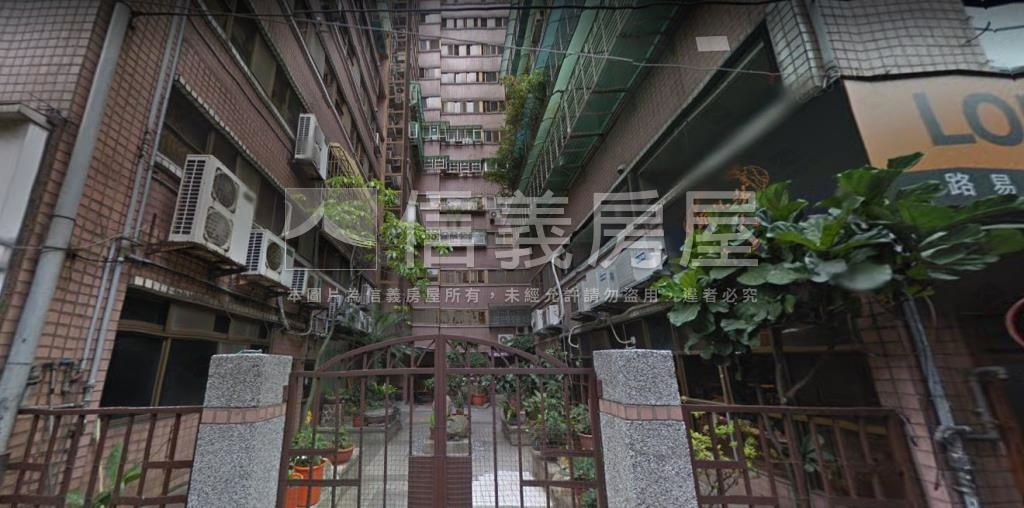 捷運新宿社區外觀及周邊環境