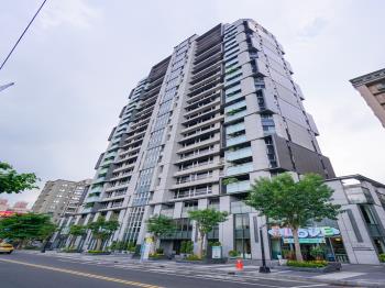 陸江當代