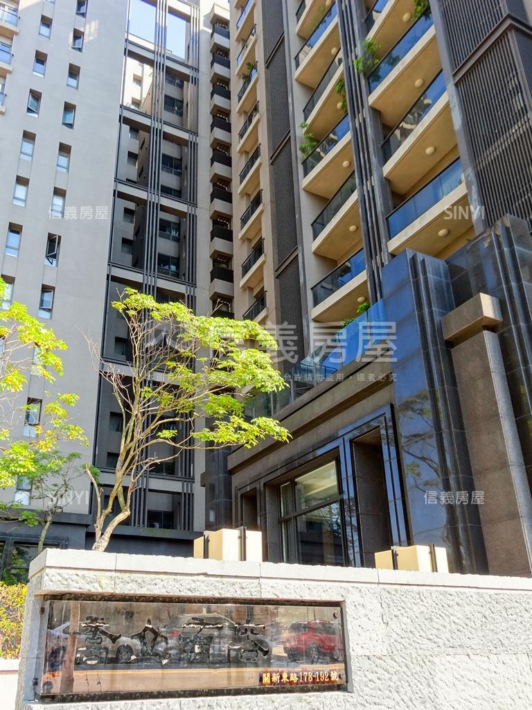 喬立有容社區外觀及周邊環境