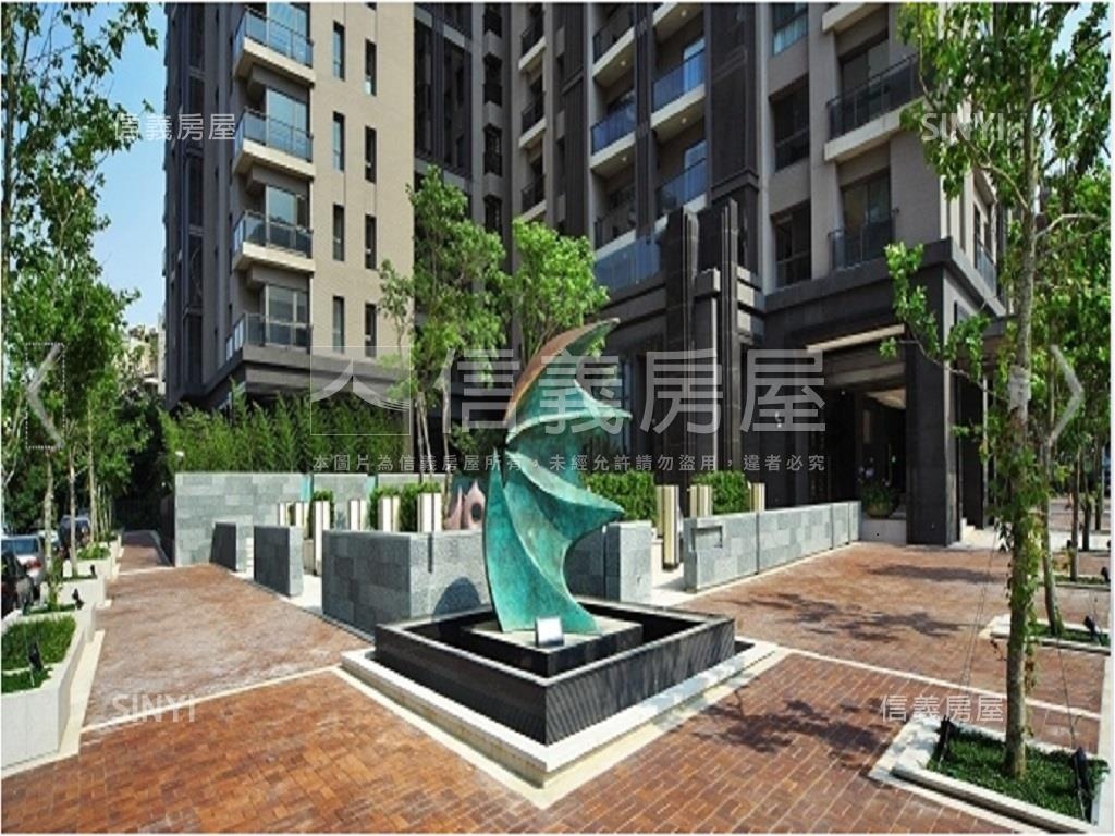 喬立有容社區外觀及周邊環境