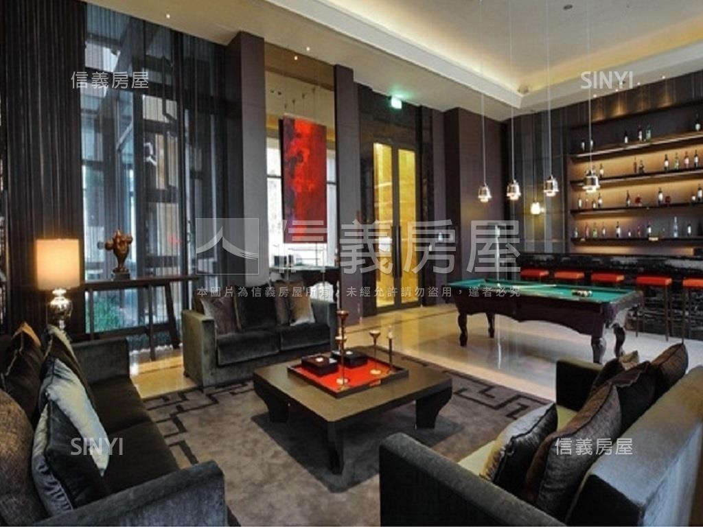 喬立有容社區外觀及周邊環境