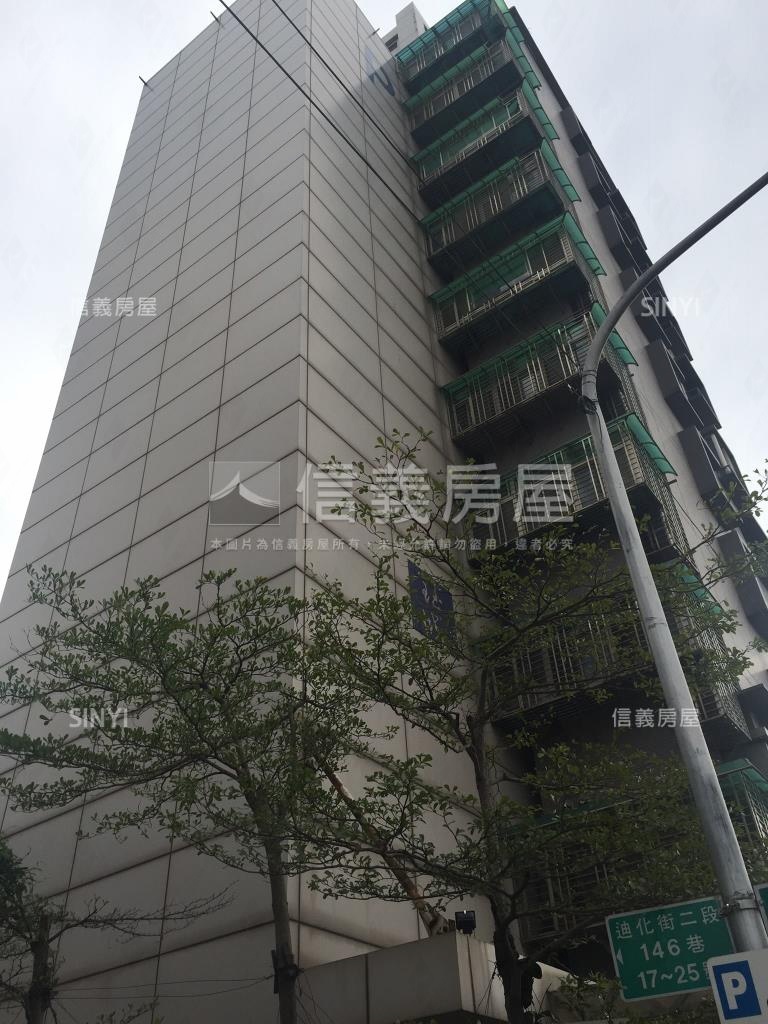 金色河畔社區外觀及周邊環境