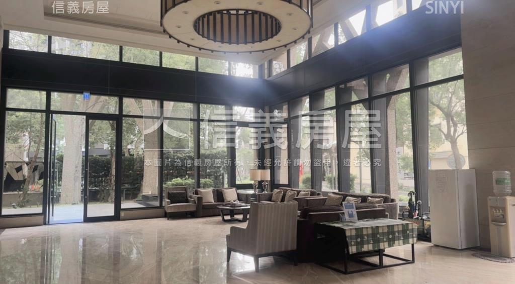 夏川里美社區外觀及周邊環境