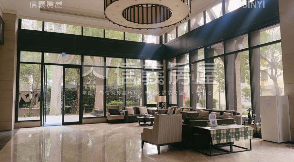 夏川里美社區外觀及周邊環境