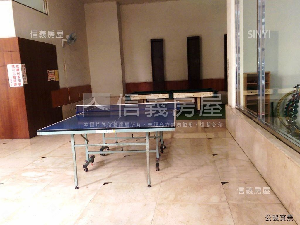 摩登社區外觀及周邊環境