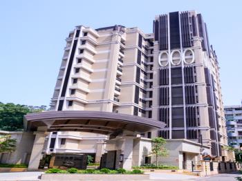 文山秀樹