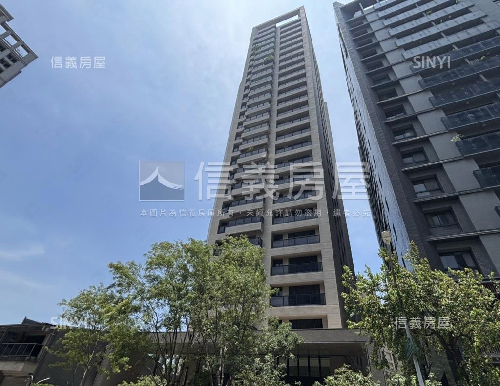 鼎宇美術愛河社區外觀及周邊環境