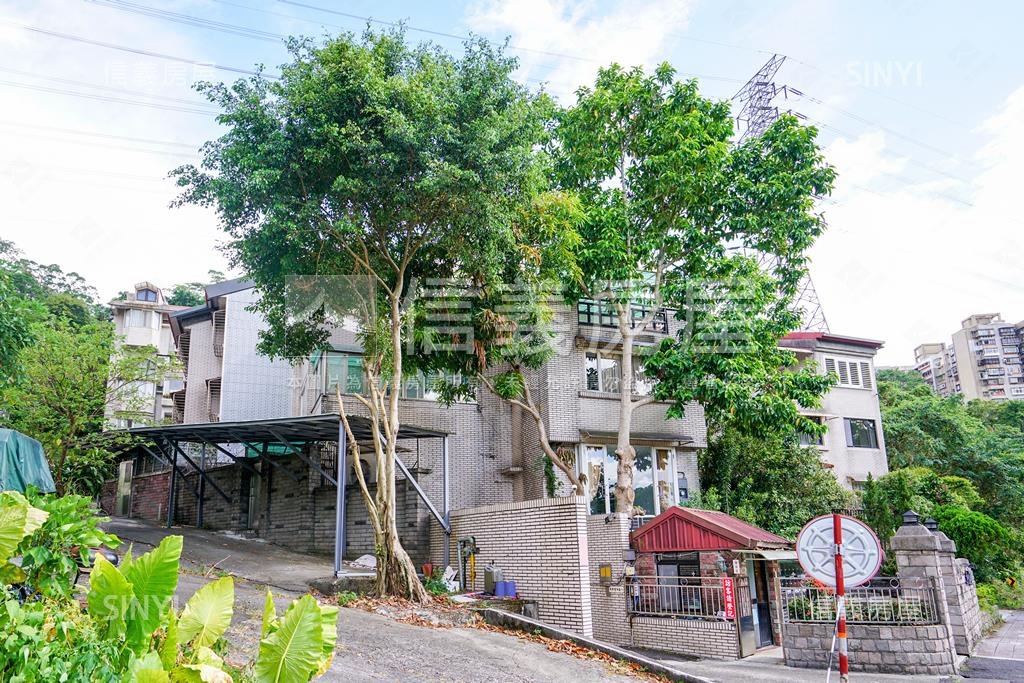 東坡庭園社區外觀及周邊環境