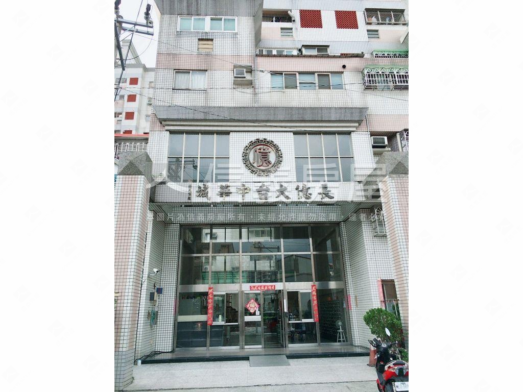 大台中華城社區外觀及周邊環境