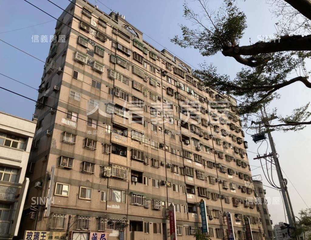 勞斯萊斯大樓社區外觀及周邊環境