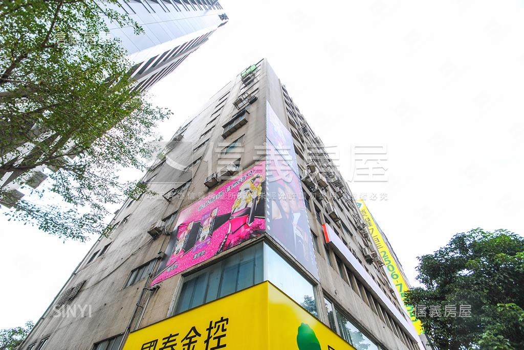 鼎基社區外觀及周邊環境