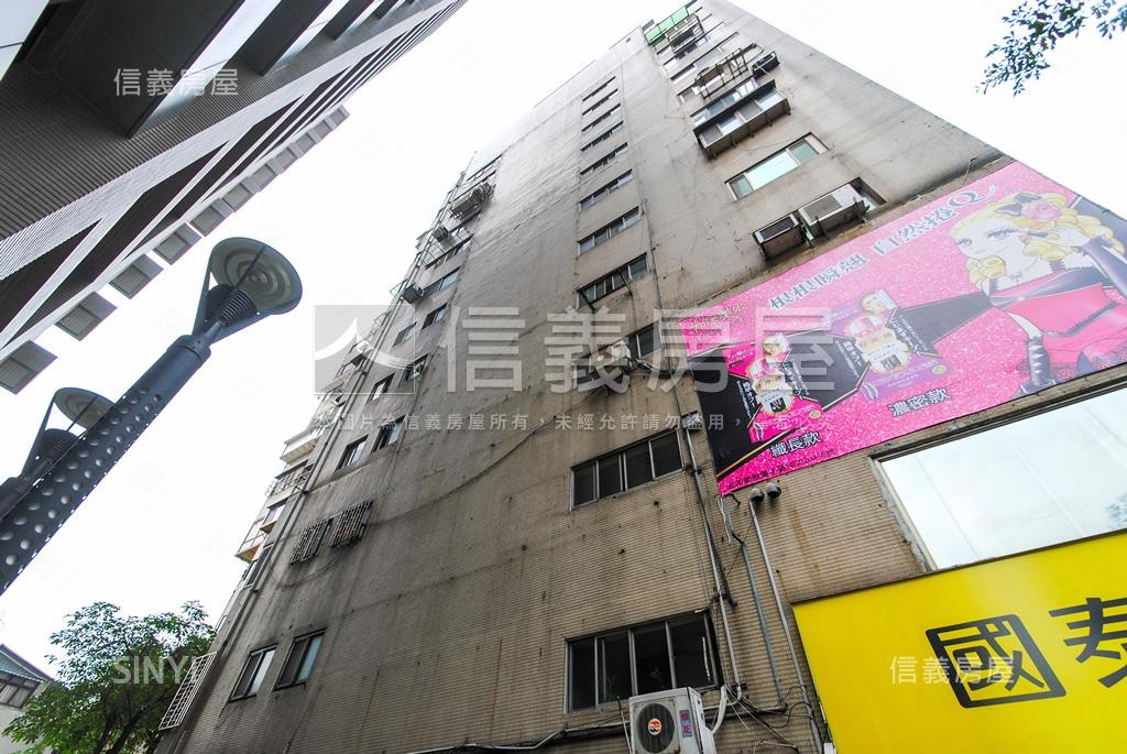 鼎基社區外觀及周邊環境