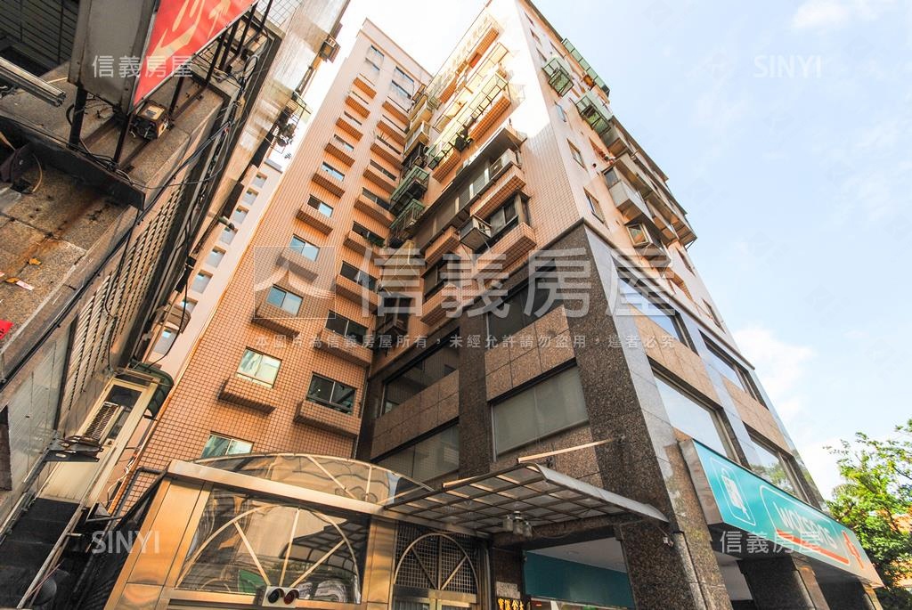 寶儷金社區外觀及周邊環境