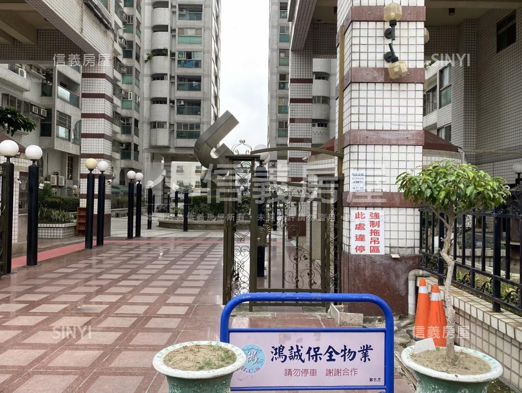 大都會社區外觀及周邊環境