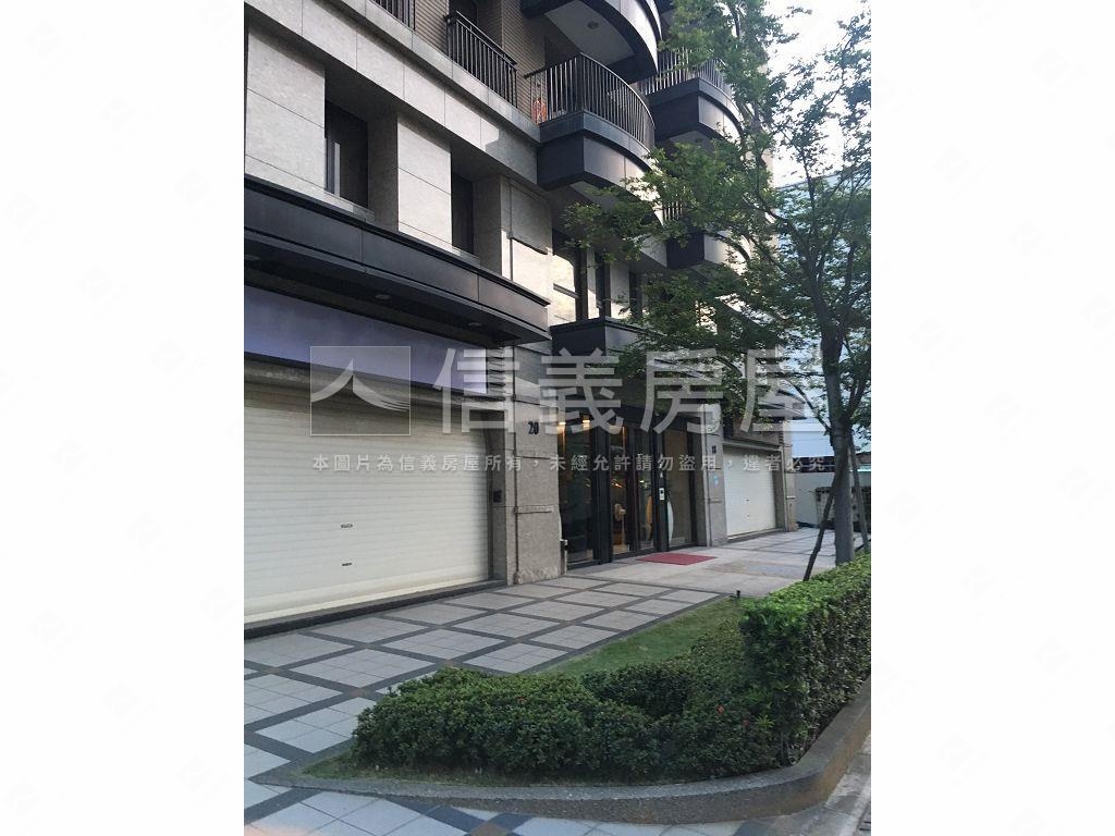 新春城社區外觀及周邊環境