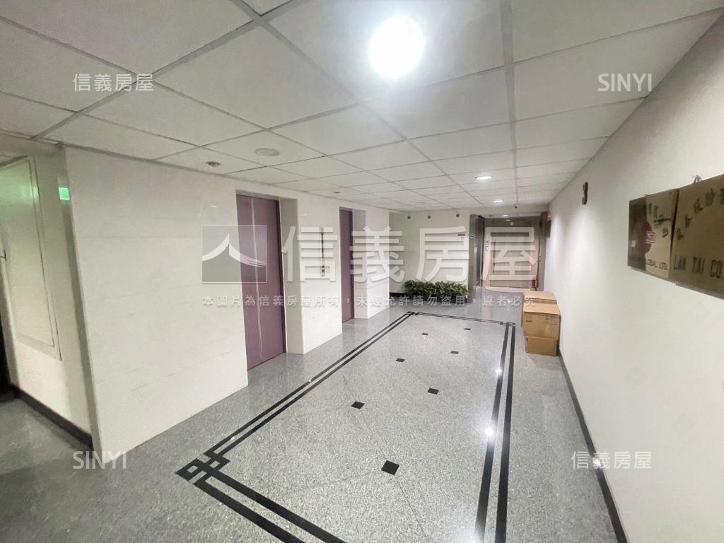 信安國際大樓社區外觀及周邊環境