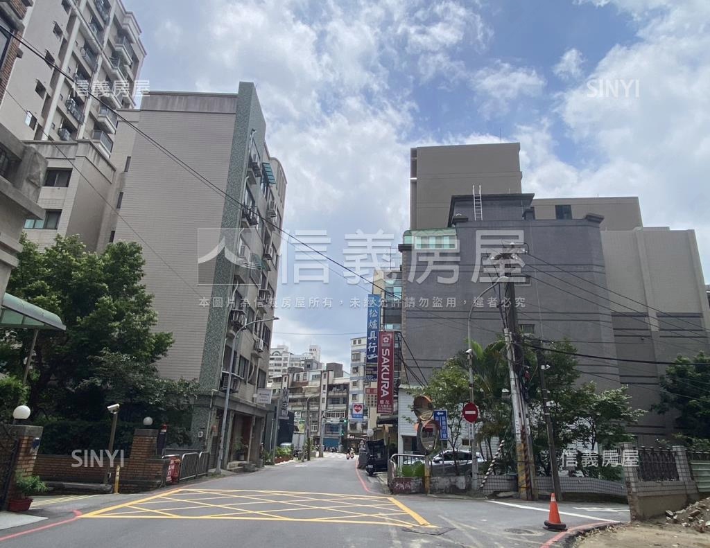 天王星香榭社區外觀及周邊環境